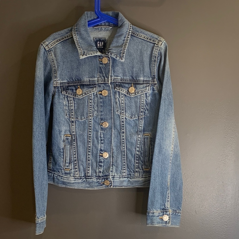 GAP girls  Light Blue Jean Jacket size L